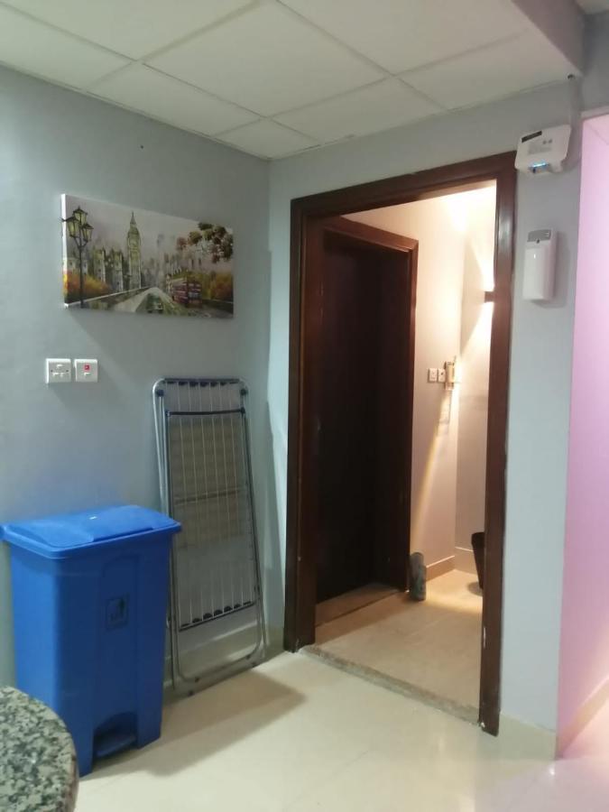 Albarsha 1 Hostel By Phm Dubai Buitenkant foto