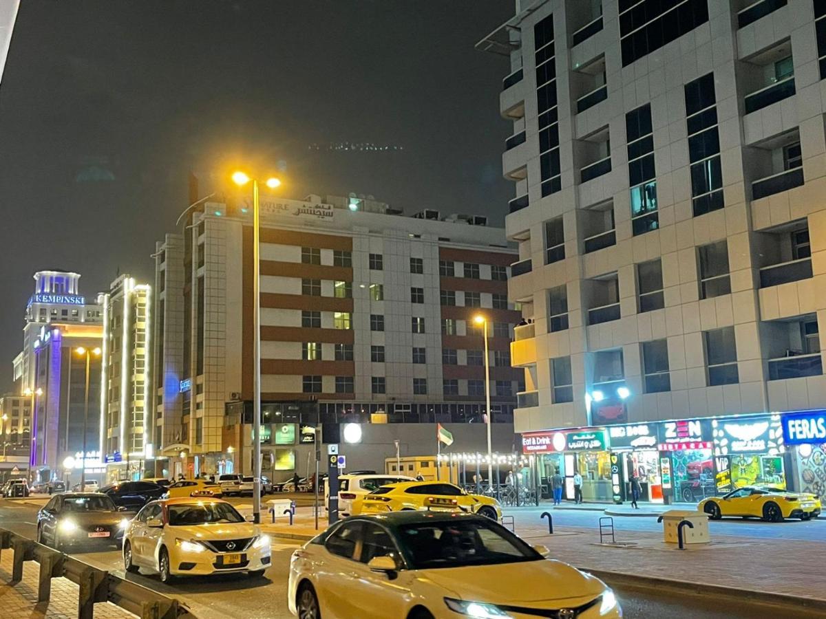 Albarsha 1 Hostel By Phm Dubai Buitenkant foto