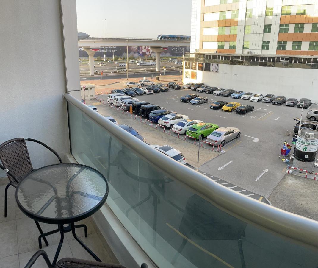 Albarsha 1 Hostel By Phm Dubai Buitenkant foto