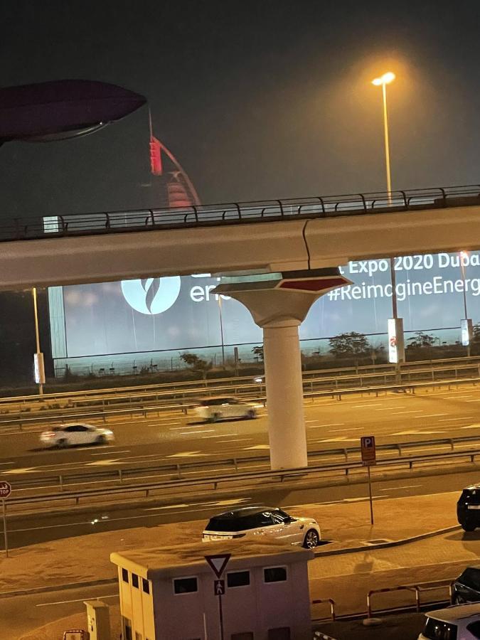 Albarsha 1 Hostel By Phm Dubai Buitenkant foto